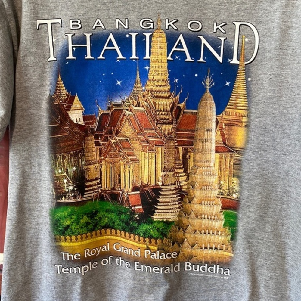 Bangkok Thailand Temple of the Emerald Buddha souvenir T-shirt‎
